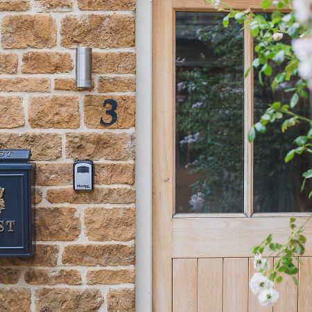 Climbing Rose Cottage - Dog Friendly - Peaceful Cotswold Cottage Adlestrop المظهر الخارجي الصورة