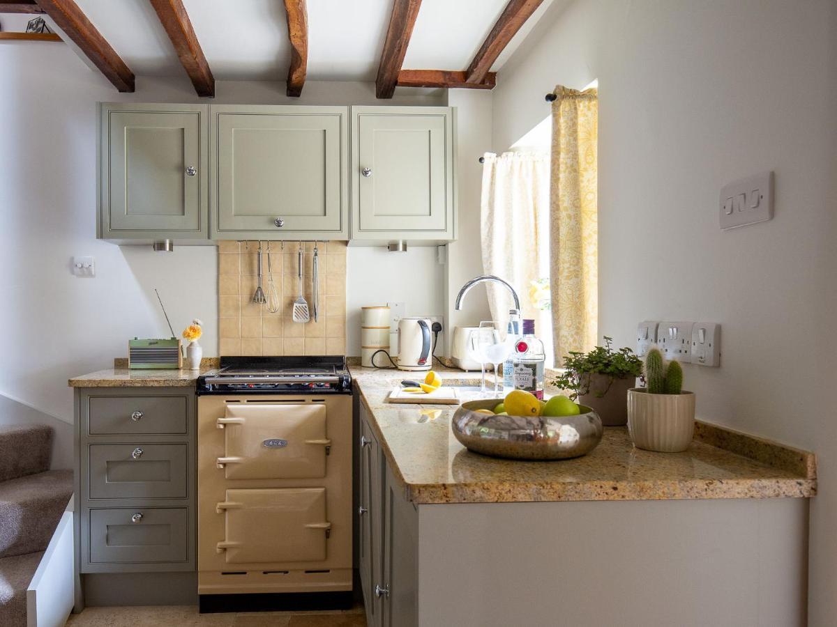 Climbing Rose Cottage - Dog Friendly - Peaceful Cotswold Cottage Adlestrop المظهر الخارجي الصورة